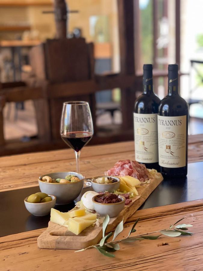 Masseria Torleanzi Wine Relais San Pietro Vernotico Εξωτερικό φωτογραφία